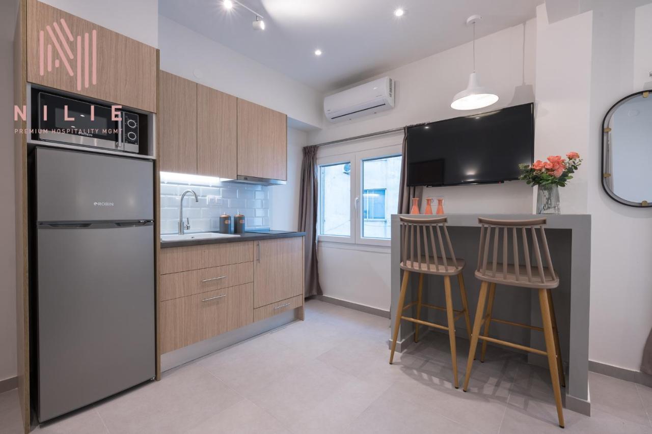 Yellow Door, Nilie Hospitality Mgmt Tesalonika Bagian luar foto