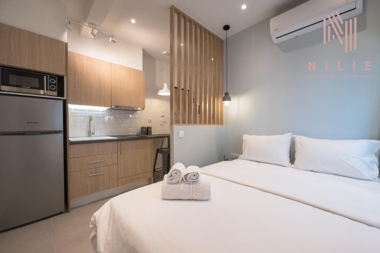 Yellow Door, Nilie Hospitality Mgmt Tesalonika Bagian luar foto