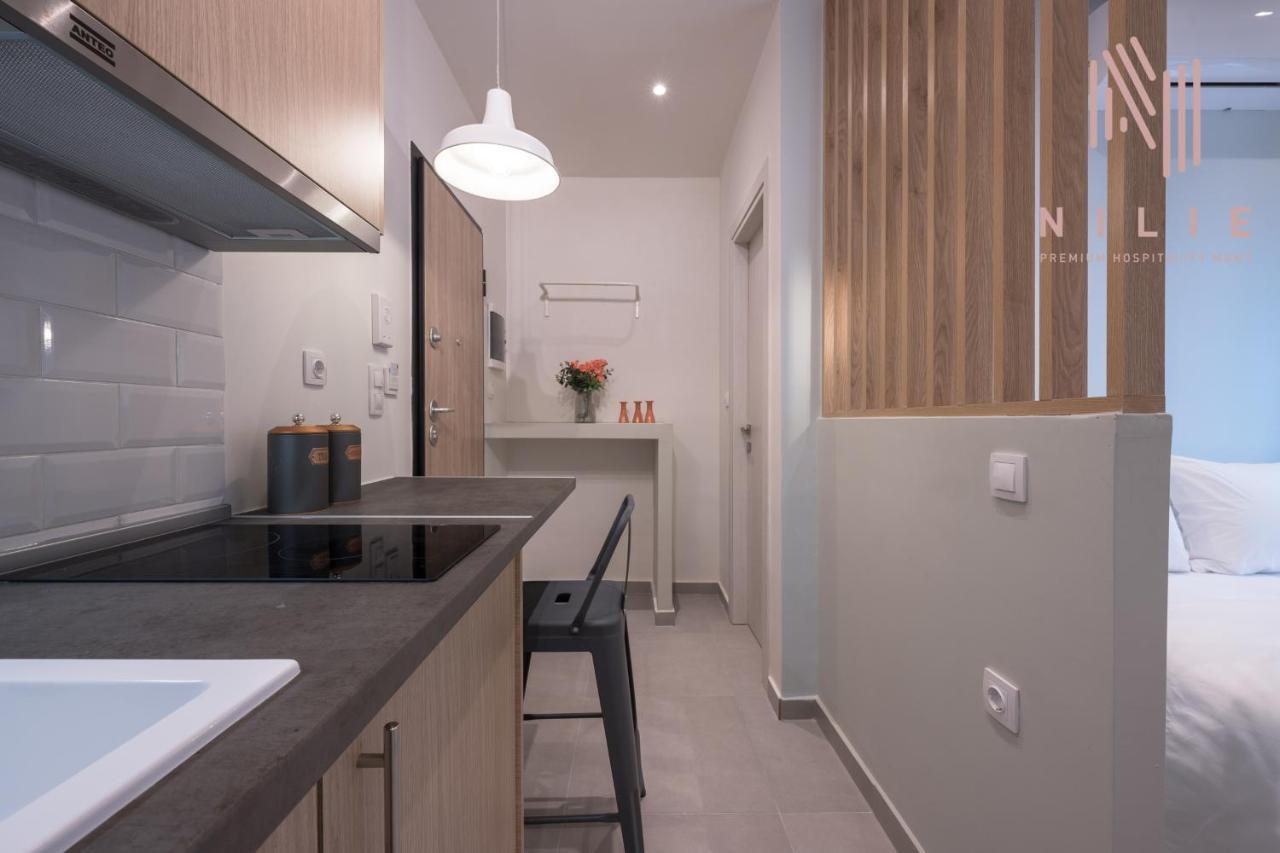 Yellow Door, Nilie Hospitality Mgmt Tesalonika Bagian luar foto